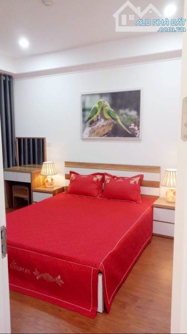 Bán căn hộ chung cư 105 m2, 2 PN, tòa Mipec Tower, Đống Đa