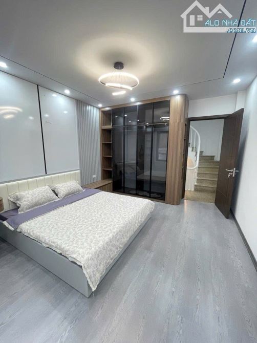 Bán Nhà 5 Tầng full NT, Trần Đại Nghĩa Hai Bà Trưng 31/34M chỉ 9.2 Tỷ