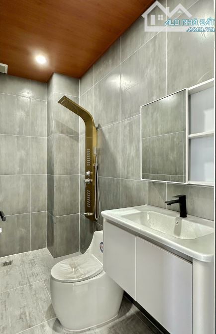 BÁN NHÀ MỚI TRUNG TÂM RẠCH GIÁ TẶNG LUÔN NỘI THẤT SANG - 8