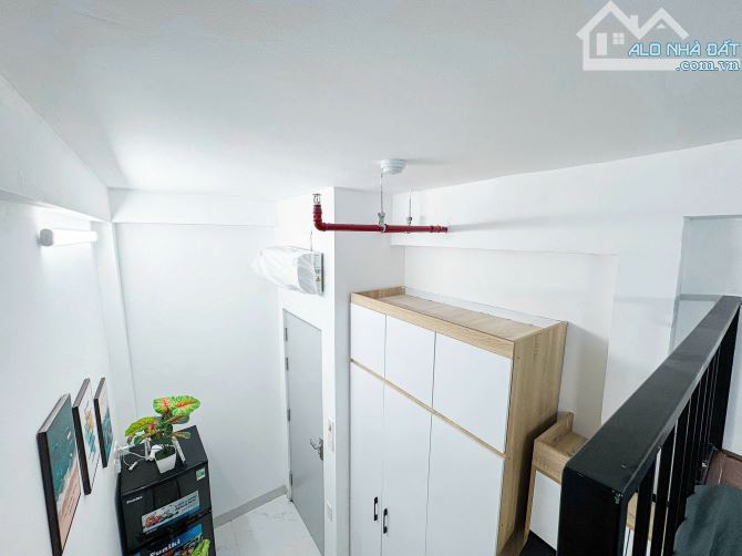 Bán Toà CCMN Ngã Tư Sở- 56m2x6T-Xây Mới- 14 Phòng- 70 Triệu/Tháng