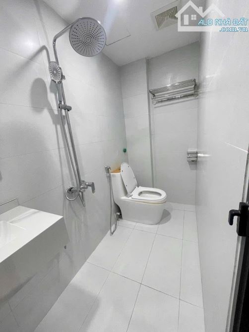 Bán Nhà 5 Tầng full NT, Trần Đại Nghĩa Hai Bà Trưng 31/34M chỉ 9.2 Tỷ