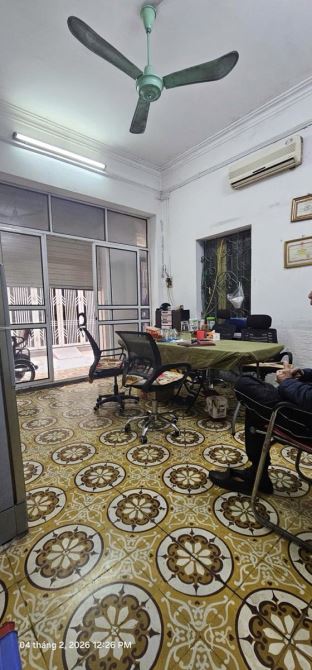 Bán nhà ngõ 562 đường láng, Đống đa, Hà nội