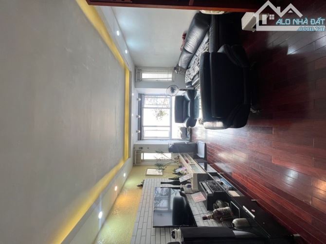 Mặt Phố VŨ MIÊN-View HỒ TÂY Cực Đỉnh-Kinh Doanh Đỉnh Cao-57mx4 tầng.