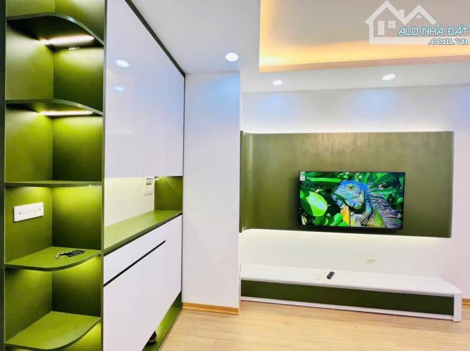 BÁN TOÀ CC CHÙA LÁNG KHU VIP DT 50M 2 NGỦ 2WC NHỈNH 4TỶ NHÀ ĐẸP FULL NỘI THẤT