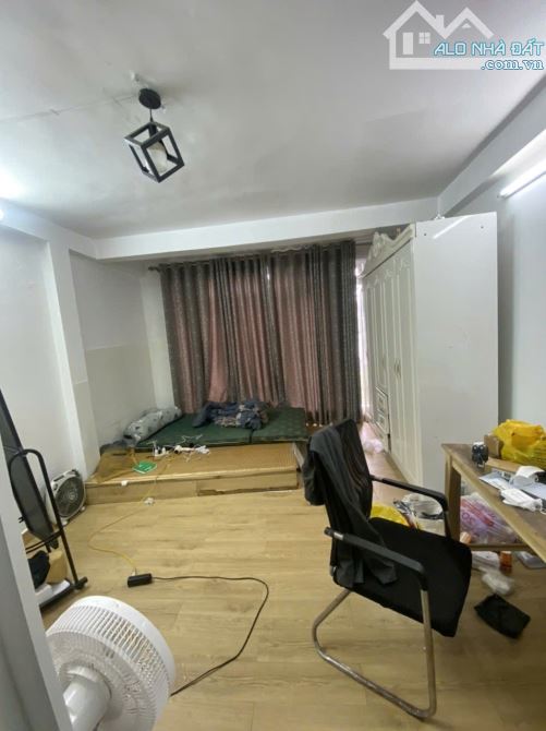 Ô TÔ TRÁNH - KINH DOANH - MINH KHAI - NHÀ 5 TẦNG - MT 4,1M - NHỈNH 10 TỶ