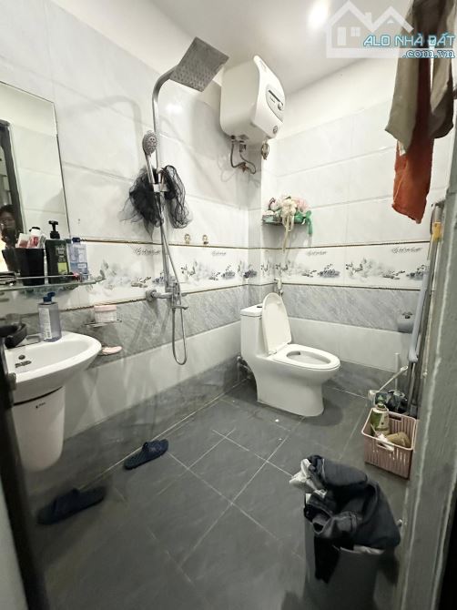 Nhà đẹp Phố Khương Đình-Gần Hồ, cạnh FiveStar - 43m*5 tần4,5mMT- 8,5 tỷ (TL)