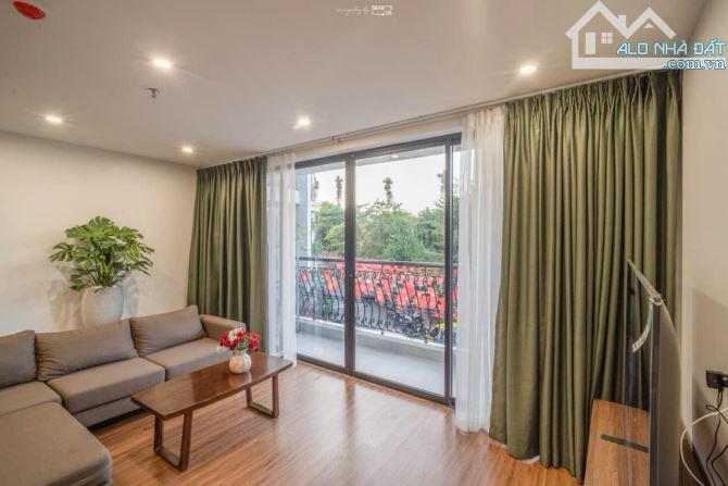 Toà CHDV Vũ Miên, view Hồ Tây, 128m² x 8T thang máy, lô góc 2 thoáng, dòng tiền 150tr/ th