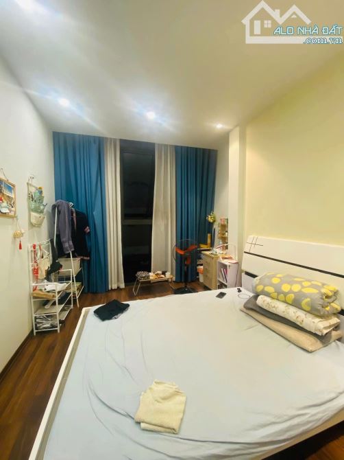 Bán nhà riêng phố Nguỵ Như Kon Tum! Thang máy, ô tô tránh, vỉa hè, kinh doanh. 70m*6T