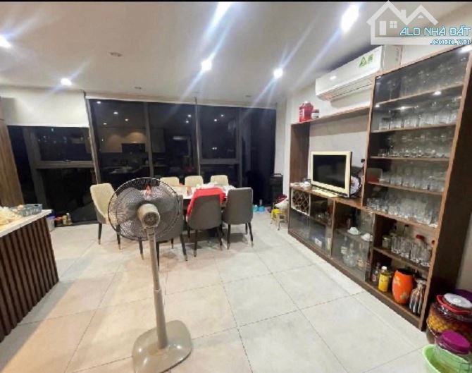 Bán nhà riêng phố Nguỵ Như Kon Tum! Thang máy, ô tô tránh, vỉa hè, kinh doanh. 70m*6T