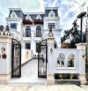 BÁN NHÀ VILLA 2 TẦNG TÂN CỔ ĐIỂN FULL NỘI THẤT KIỆT ÔTÔ 103 THIÊN THAI, P. AN CỰU, TP HUẾ
