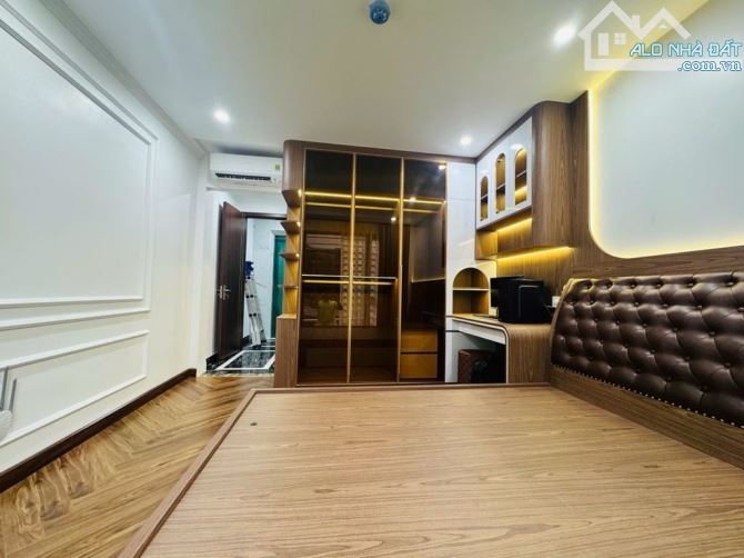 Bán nhà đẹp Hoàng Liệt, Hoàng Mai - 6 tầng thang máy - 31m2 - chào 9 tỷ 9 có thương lượng