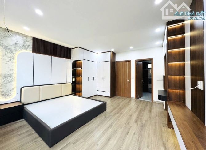 Trương Định-ba bước oto,full đồ-45m-8 tỷ 45