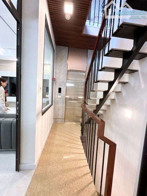 SIÊU PHẨM PHỐ VỌNG – PHÂN LÔ VIP – Ô TÔ TRÁNH 6 TẦNG THANG MÁY ~55M²)