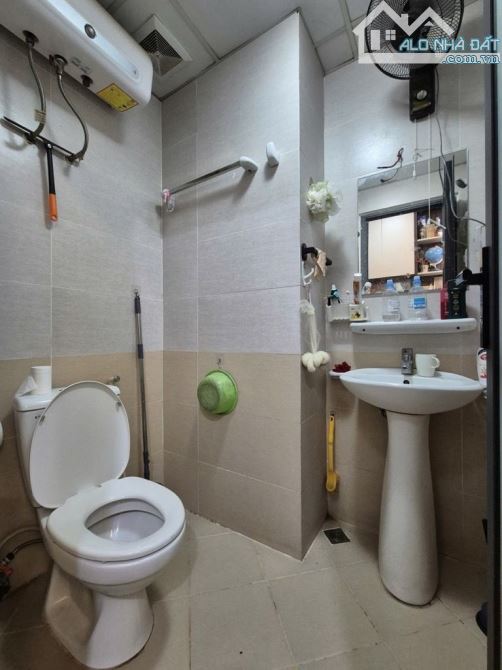 BÁN CHCC CT36 ĐỊNH CÔNG- HOÀNG MAI- CĂN GÓC 2N 2VS- TẦNG 30- 54M2- 4.85TỶ