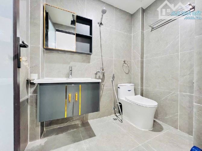 HỐT BẠC THANH XUÂN - CHDV 6T x 90M - 20P - SÁT PHỐ - MT KHỦNG - 22.5 TỶ