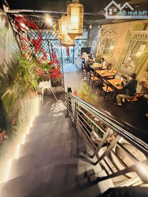 BÁN NHÀ MẶT PHỐ HAI BÀ TRƯNG-DIỆN TÍCH TO- MẶT TIỀN KHỦNG- 267m2-7 tầng-mt 11.7m2-373 tỷ