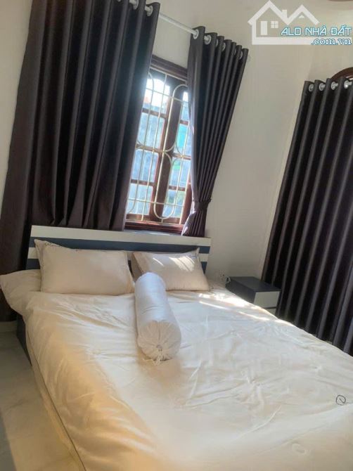 CC BÁN NHÀ BÙI XƯƠNG TRẠCH THANH XUÂN 32M 5 TẦNG . 1 NHÀ RA Ô TÔ TRÁNH 8,85 TỶ THƯƠNG LƯỢN