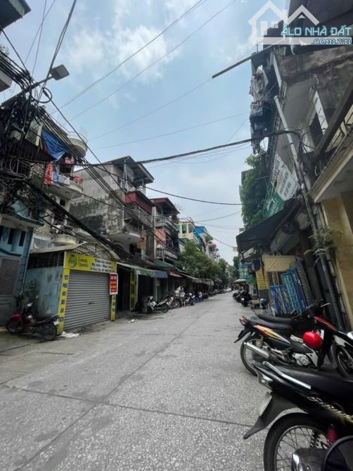 PHÚC TÂN 80 M. NHỈNH 12 TỶ . 20M RA MẶT PHỐ . SẴN NHÀ 3