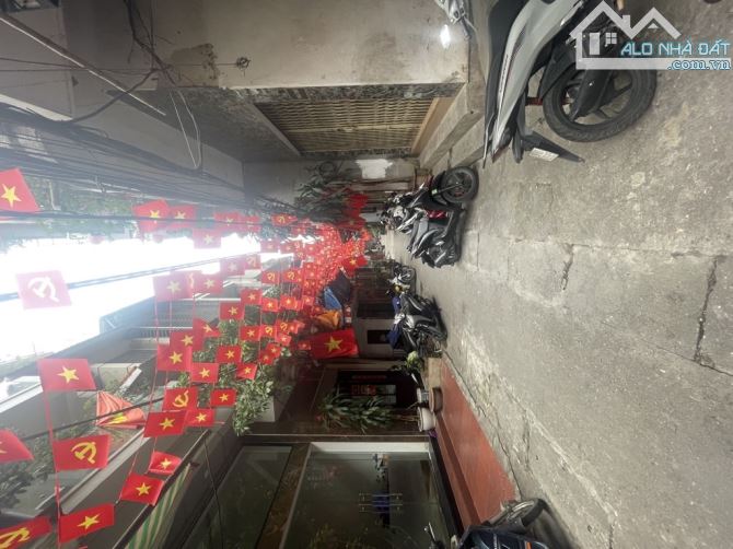 PHÚC TÂN 80 M. NHỈNH 12 TỶ . 20M RA MẶT PHỐ . SẴN NHÀ 3