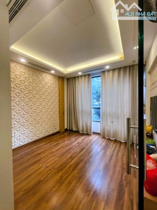 Nhà đẹp thang máy – Phân lô KĐT Đại Kim – Tài sản ở thật yên tĩnh, giữ an toàn dài hạn