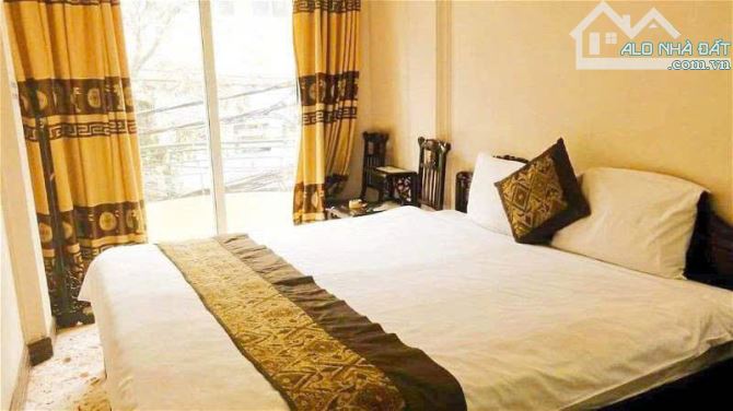 BÁN KHÁCH SẠN PHỐ CỔ HÀNG LƯỢC-HOÀN KIẾM, GIÁ CHÀO 65 TỶ, DT 52M2x7 TẦNG THANG MÁY