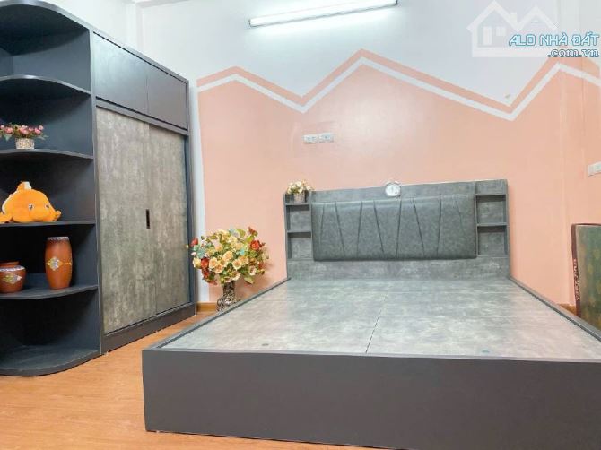 Nhà đẹp Vũ Tông Phan – Ô tô đỗ cửa – Nhiều phòng – Để ở đẹp, dễ kinh doanh hoặc cho thuê