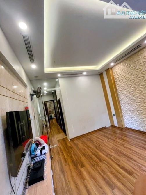 Nhà đẹp thang máy – Phân lô KĐT Đại Kim – Tài sản ở thật yên tĩnh, giữ an toàn dài hạn