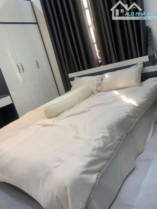 CC BÁN NHÀ BÙI XƯƠNG TRẠCH THANH XUÂN 32M 5 TẦNG . 1 NHÀ RA Ô TÔ TRÁNH 8,85 TỶ THƯƠNG LƯỢN