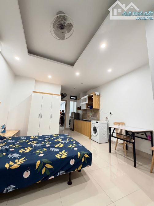 Gà Đẻ Trứng Vàng - Dòng tiền - Bán Nhà Xuân La - Tây Hồ - 74Mx8 Tầng Giá 26 Tỷ Hơn