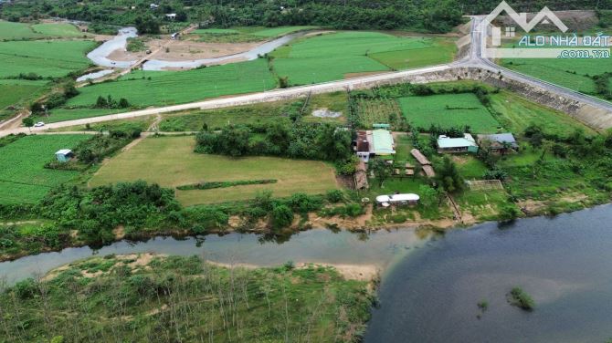 Đất xây nhà vườn view sông cu đê 2300m2 có 435m2 đất ở - 1