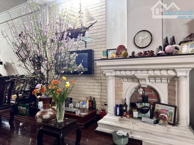 Bán Nhà Biệt Thự Phố Cầu Giấy 115M-5 tầng -oto-kinh doanh- văn phòng