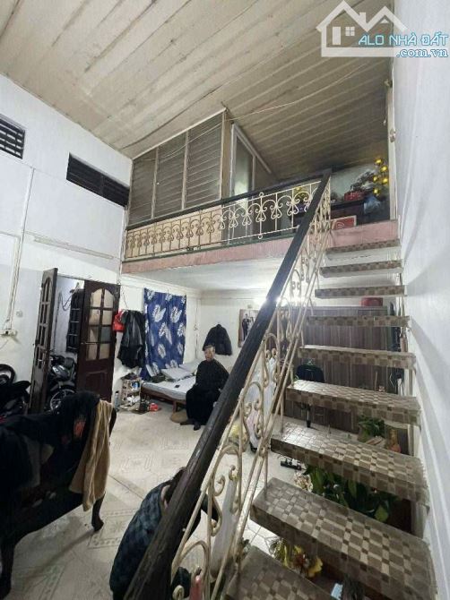 BÁN NHÀ 1 TẦNG PHỐ TÂN ẤP DIỆN TÍCH 73M2 MẶT TIỀN 6.8M