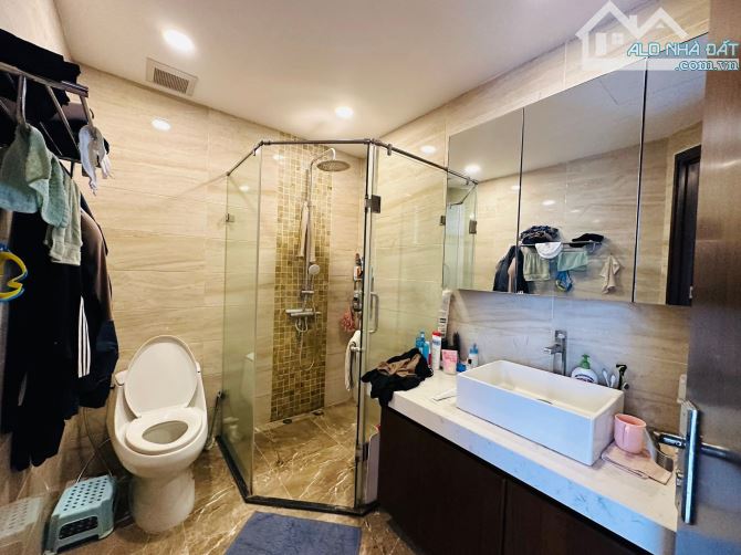 BÁN CĂN CC CAO CẤP 130M ,3PN TÂN HOÀNG MINH , HOÀNG CẦU CÓ LÔT ĐỖ OTO GIÁ CHÀO 18 TY