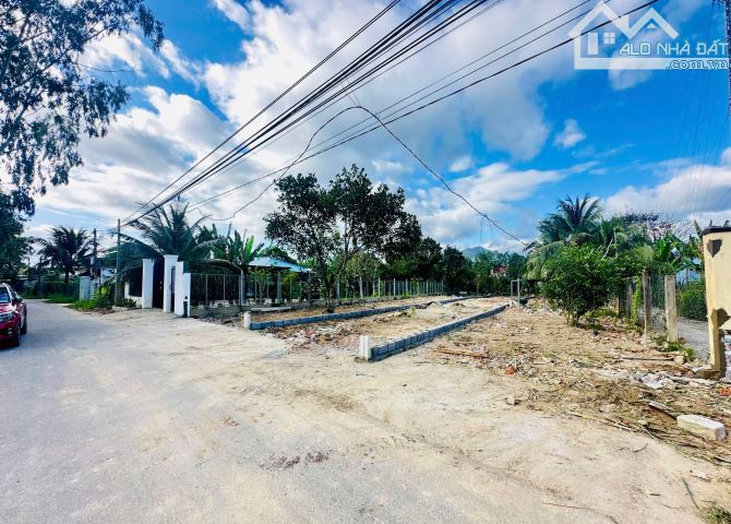 Bán 3 lô đất đẹp mặt tiền Thành Hồ, Diên Phước đường hiện trạng nhựa 8m, quy hoạch 24m