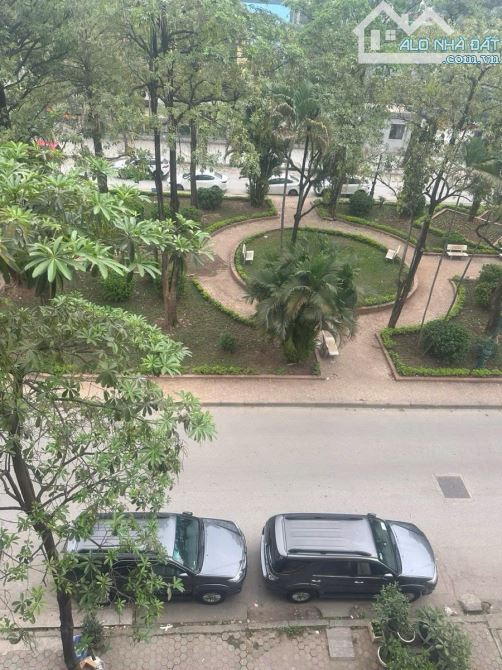 Mặt phố Nguyễn Cảnh Dị KĐT Đại Kim diện tích 56m2, 5 tầng, view đẹp vỉa hè rộng, hơn 29 tỷ