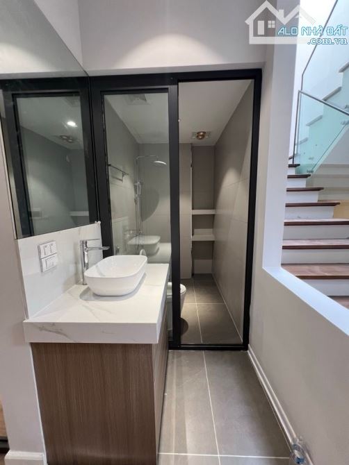 cực hiếm 11.9 tỷ 55m2 x 4 tầng Tạ Quang Bửu - Hai Bà Trưng