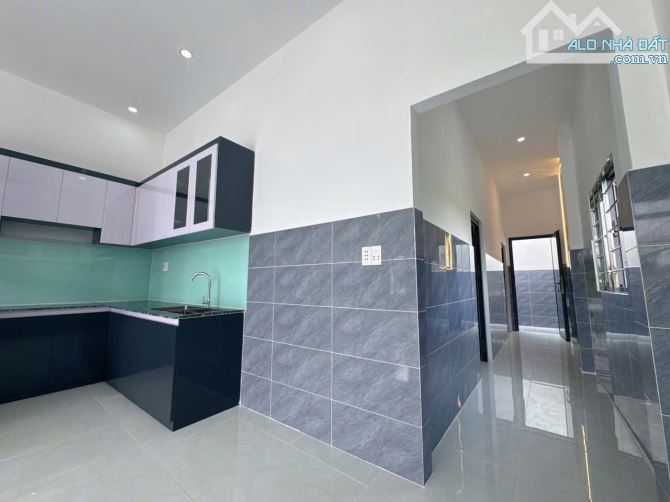 Nhà Mái Hộp 5 x 20m Ngay Mỹ Lộc Cần Giuộc Full Nội Thất. Sổ Hồng Riêng - 2