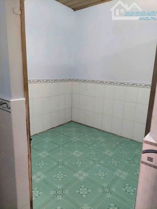 590 triệu buông sổ căn cấp 4 ngay Bệnh Viện Xuyên Á, Củ CHi, 5x15m, SHR - 3
