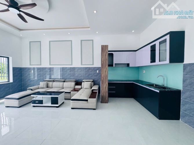 Nhà Mái Hộp 5 x 20m Ngay Mỹ Lộc Cần Giuộc Full Nội Thất. Sổ Hồng Riêng - 3