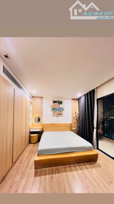 GĐ cần bán CHCC 128m 3N+1 tại Skypark, Cầu Giấy căn góc 2 ban công, full nội thất, 15 tỷ