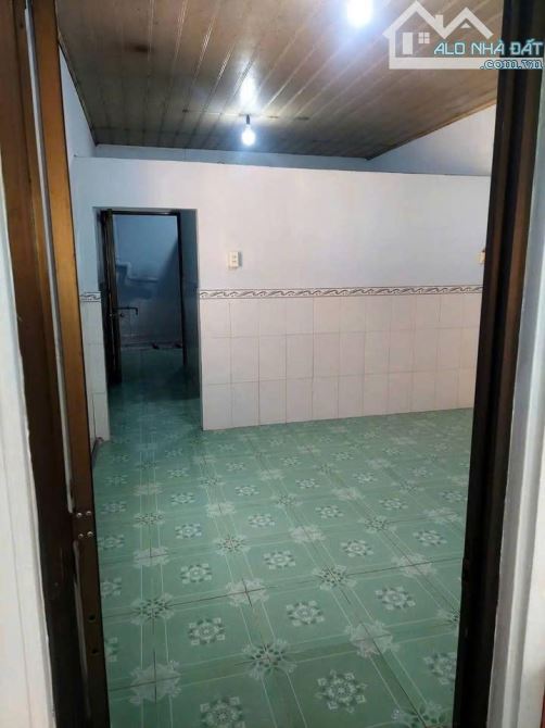590 triệu buông sổ căn cấp 4 ngay Bệnh Viện Xuyên Á, Củ CHi, 5x15m, SHR - 4