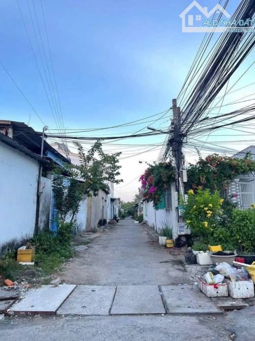 590 triệu buông sổ căn cấp 4 ngay Bệnh Viện Xuyên Á, Củ CHi, 5x15m, SHR - 7