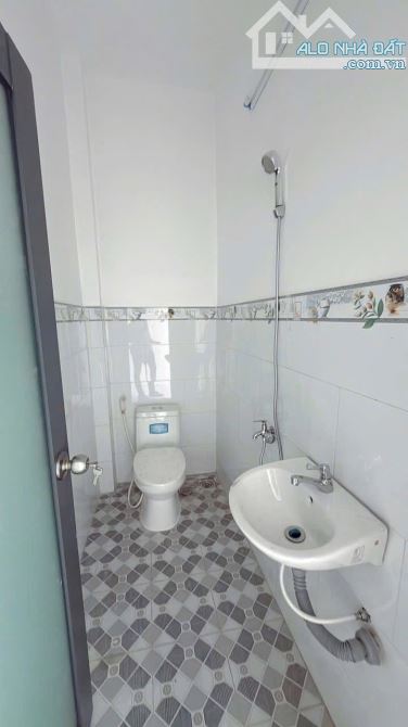 Nhà Mới 1 Lầu 4 x 10m Ngay Ngã Ba Tân Kim , 2PN 2WC Full Nội Thất. Sổ Hồng Riêng - 9