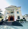 BIỆT THỰ MT SIÊU ĐẸP, KHU VEN SÔNG HBC, ĐẲNG CẤP GIỚI THƯỢNG LƯU 510M2 (17×30)M, CHỈ 63 TỶ