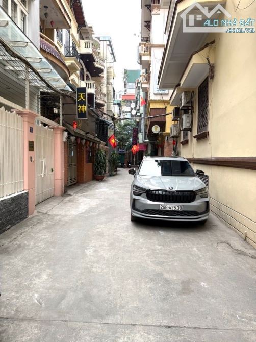 NHÀ PHAN KẾ BÍNH - BA ĐÌNH - 70M - 9 TẦNG - MẶT TIỀN 4.5 M - 40.8 tỷ SỔ ĐỎ CHÍNH CHỦ