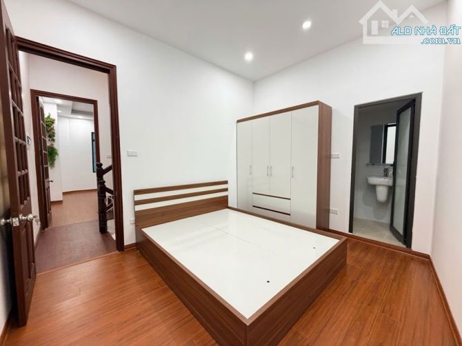 NHÀ PHAN KẾ BÍNH - BA ĐÌNH - 43/50 M - 5 TẦNG - MẶT TIỀN 5.2m - 13.9 TỶ PHAN KẾ BÍNH - B