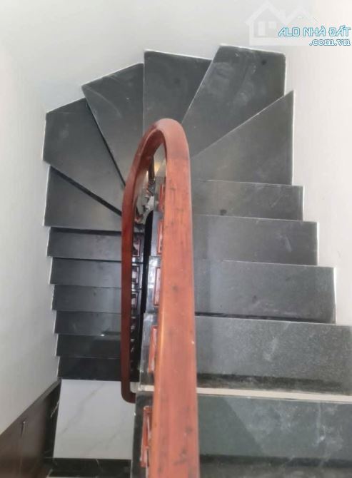 CHỈ 220 TRIỆU/1M CẢ TOÀ NHÀ 5 TẦNG CÓ THANG MÁY MỚI TINH TẠI HAI BÀ TRƯNG, HÀ NỘI.