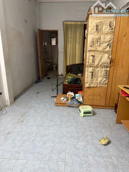 BÁN NHÀ - QUẦN NGỰA - BA ĐÌNH- 80 M - 4 TẦNG - MẶT TIỀN 4.5 M - 40 TỶ - PHÂN LÔ - Ô TÔ