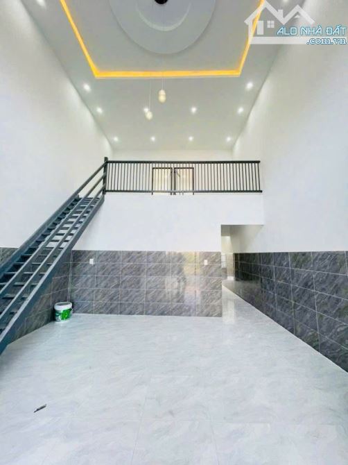 nhà c4 có gác lửng 104m2/1tỷ250 thuộc Phước Lâm-CG sổ hồng - 2