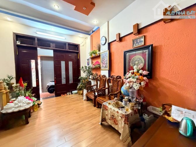 Nhà dân xây chắc chắn phố Quan Nhân, Thanh Xuân. 58m 5 tầng, Mt 4m , giá 15 tỷ